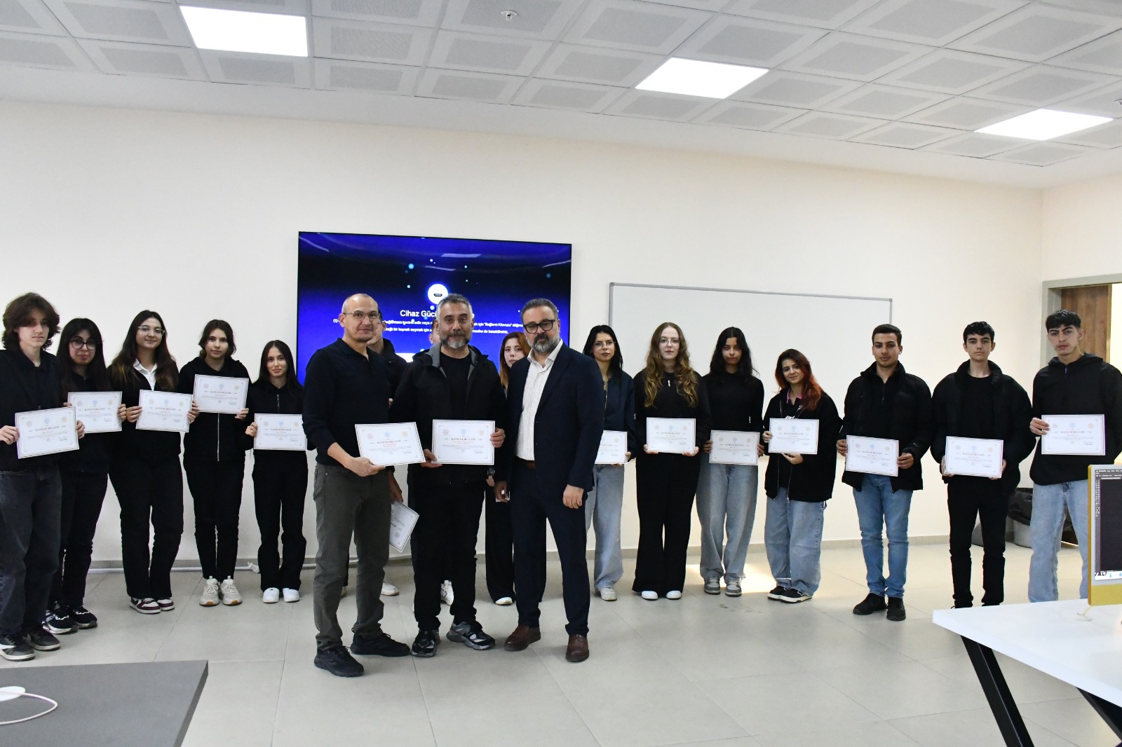 Namık Kemal Üniversitesi12